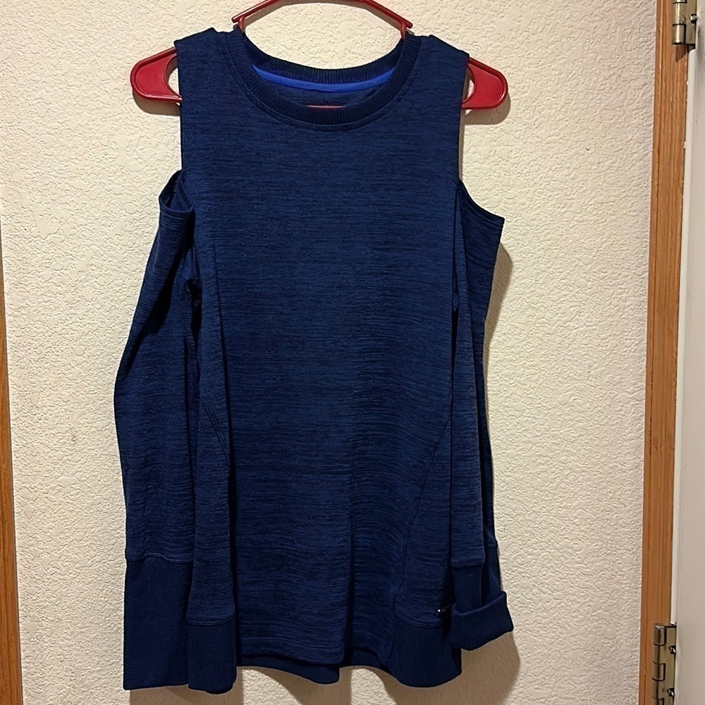 𝅺CALVIN Klein Performance  Medium top